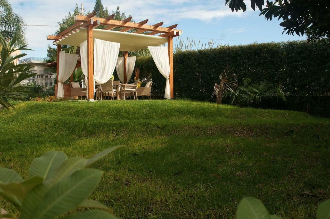 Villa Grazia Фондакелло Экстерьер фото