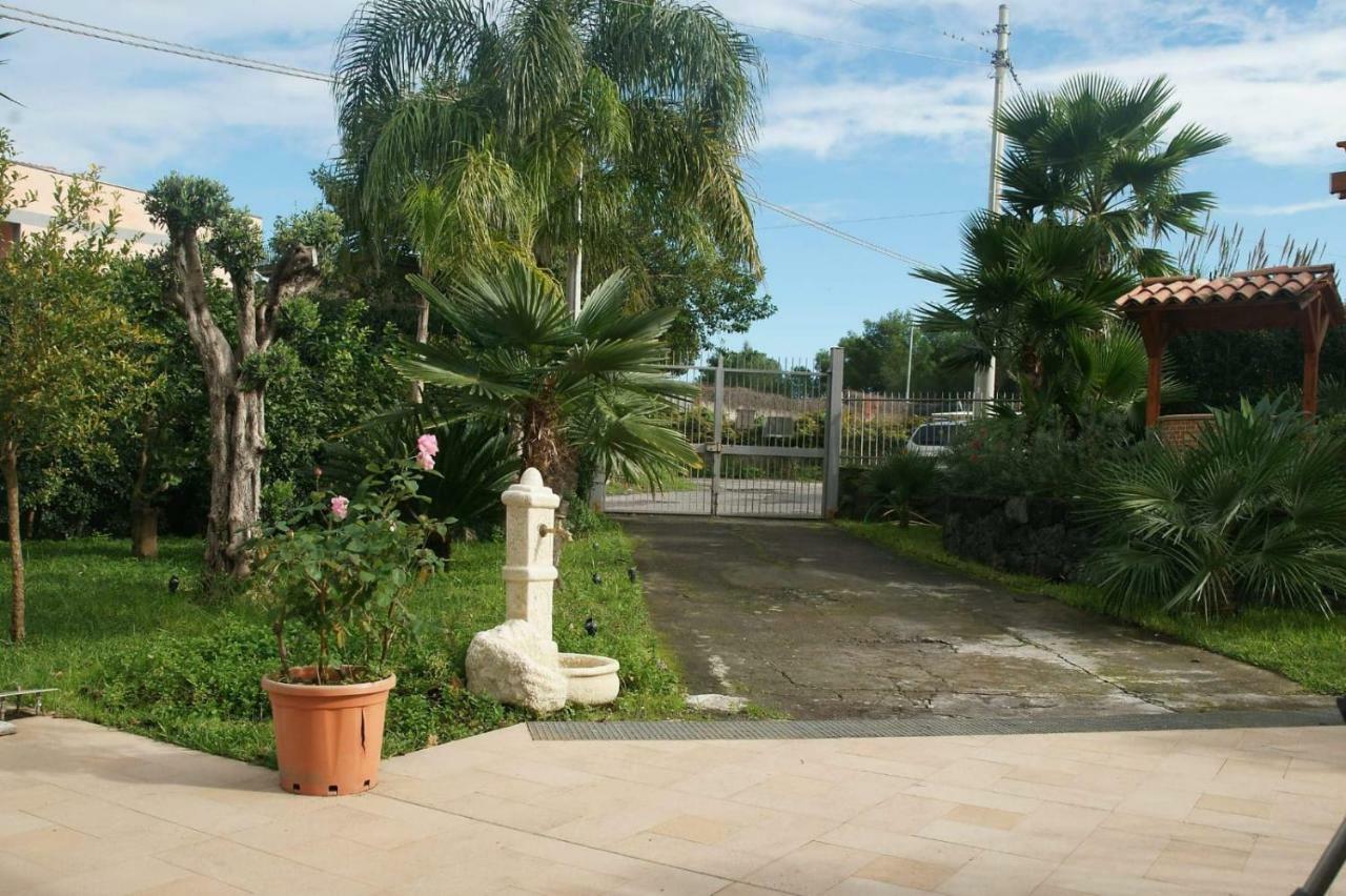Villa Grazia Фондакелло Экстерьер фото